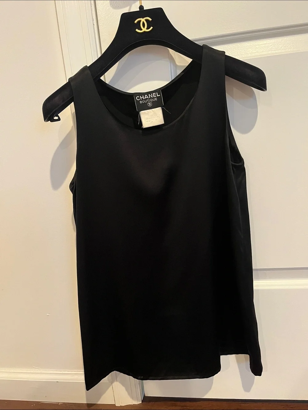 CHANEL Black Sleeveless Silk Top